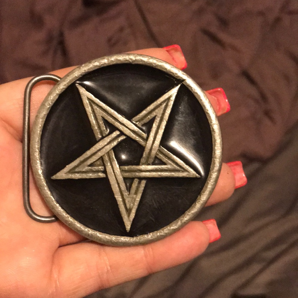 Star belt buckle